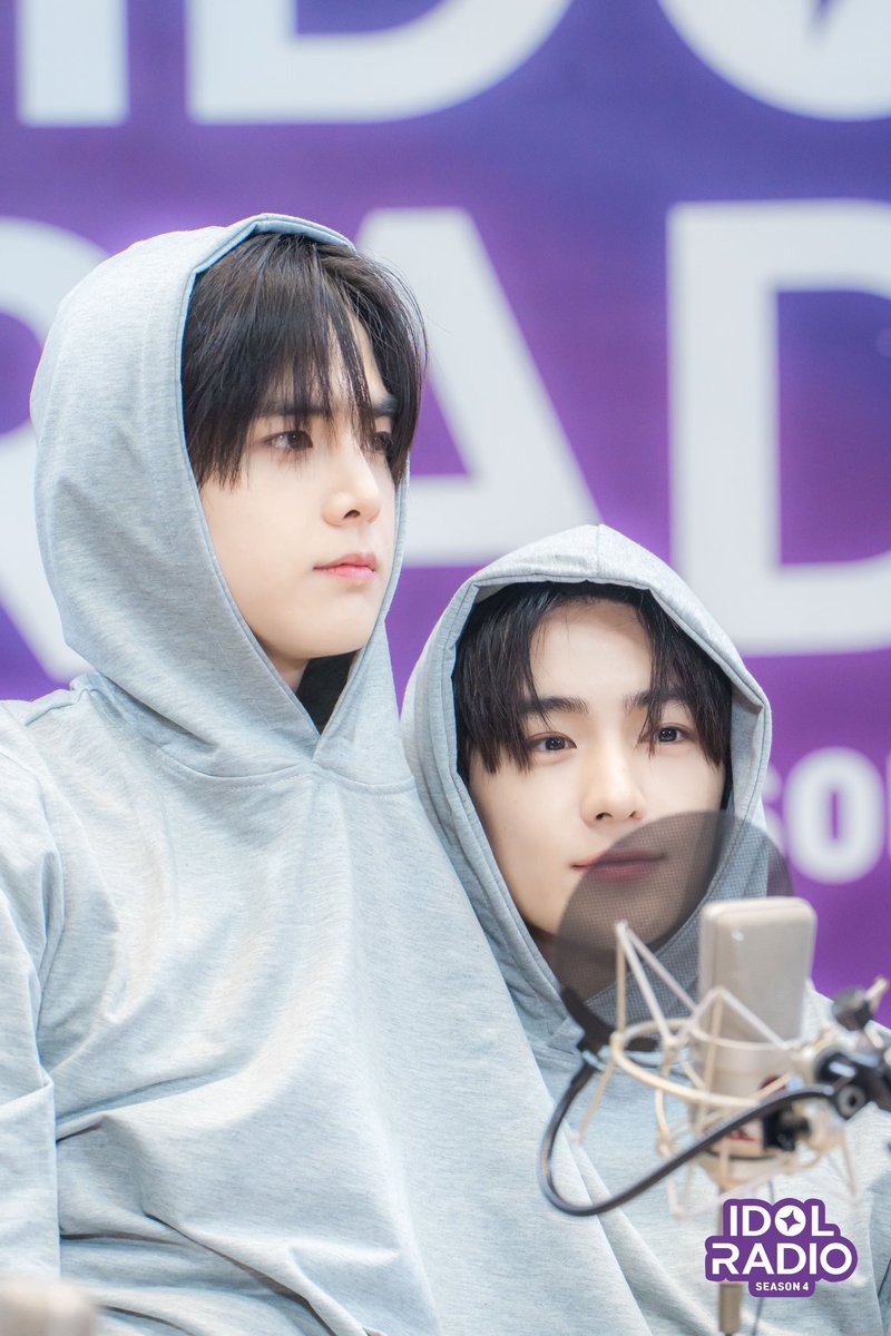 idolradiokorea's tweet photo. [#아이돌라디오4 앨범 241030]

📸EP#70. 떤디와 10인의 떤프모임👥👥👥👥👥

#패트와매트
#영훈 #현재

@IST_THEBOYZ @WE_THE_BOYZ

#MBC #IDOLRADIO #아이돌라디오 #아돌라 #THEBOYZ #더보이즈 https://t.co/Ojav06a3kr