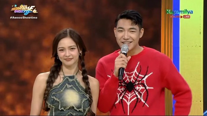 iLoveDarren_24's tweet image. D' Besties Darren and @prinsesachinita sa Kaloka Like Face 4!!  Grabee naman talaga ang mga visuals!!

#DARREN @Espanto2001
#AwoooShowtime