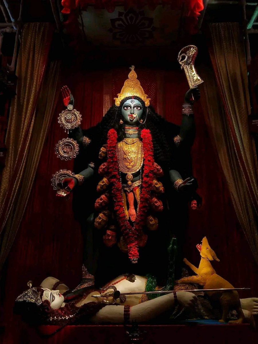 SourishTmc's tweet photo. Subho Kalipuja and Dipaboli. 
🙏🙏🙏 https://t.co/oyI8L1zwFP