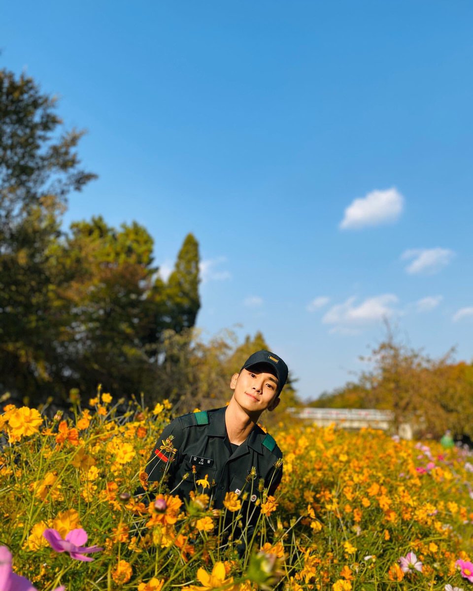 91linegif's tweet photo. 5년 전 오늘
191031 키스타 https://t.co/l4yEzPHLSg