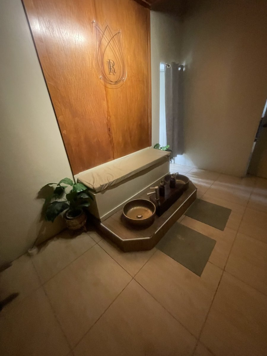 Sean27158403's tweet photo. Good massage. 👌🏻

#alterisabela #altercauayan https://t.co/shOFZfUFXP