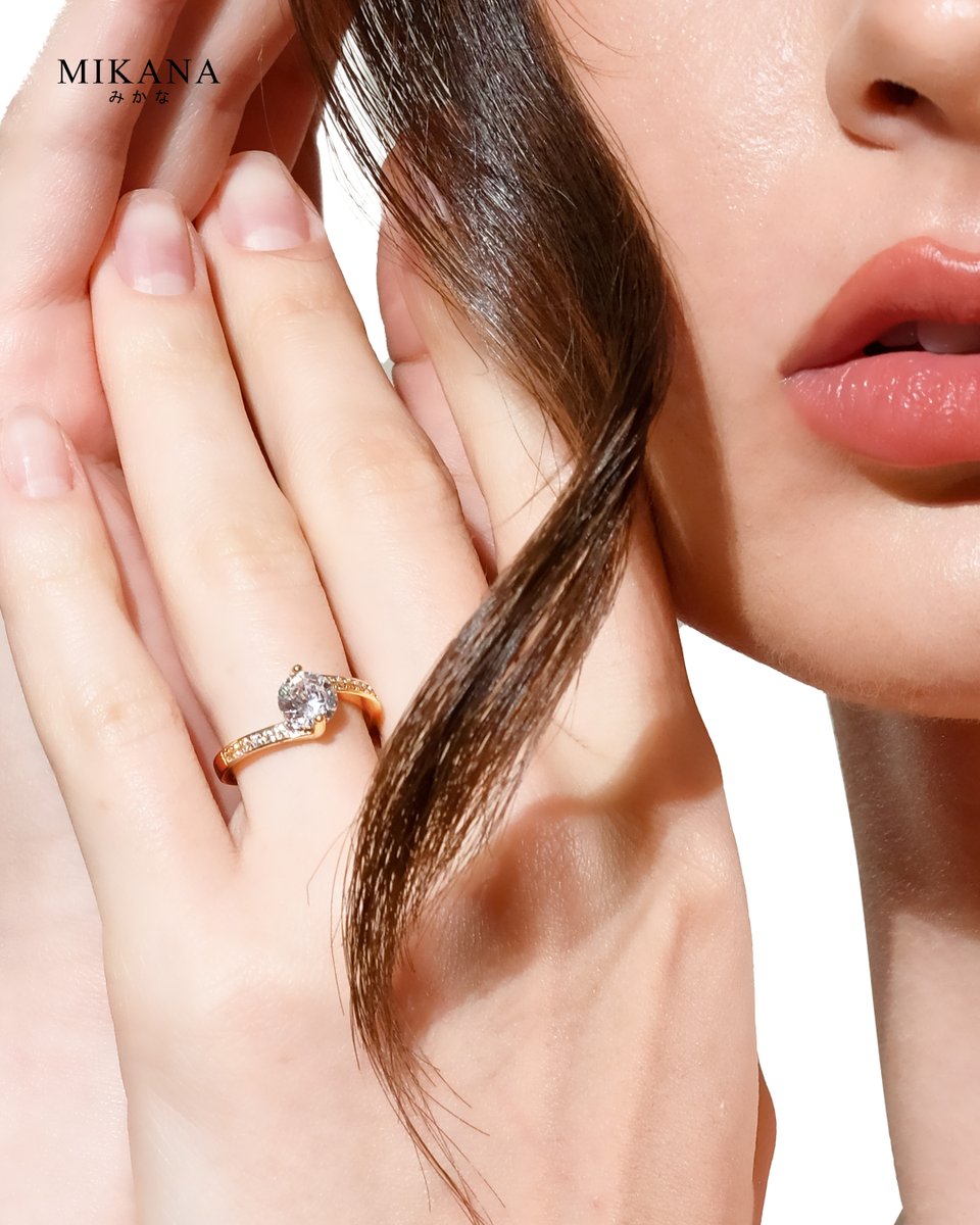 mikanajp's tweet image. A ring so fine, crafted to shine! ✨

🔍 Minushi Ring

Check us here:
🛒 Lazada: s.lazada.com.ph/l.QC7
🛒 Shopee: shope.ee/6UvNlXVtyp
🛒 Tiktok: vt.tiktok.com/ZSedF4WCo

#MikanaCarefreeLuxury #MyMikanaWishlist #PromiseRingCollection