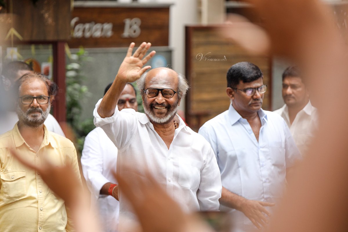 Diwali 2024 With Thalaivar Vibes🔥🔥😍

Pc <a href="/Vaibhavvivekk/">VAIBHAV VIVEK</a> 

#thalaivar #coolie #Rajinikanth #Diwali2024 #superstar