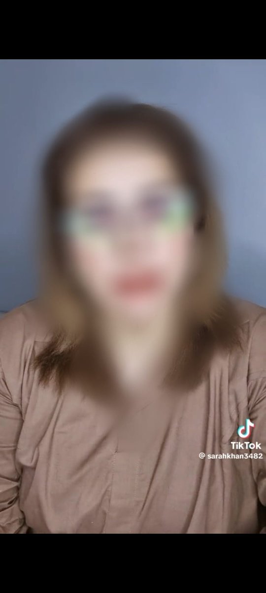 سوشل میڈیا پر خود کو لاہور کے نجی کالج  طالبہ کی والدہ ظاہر کرکے طالبہ سے مبینہ زیادتی اور موت کی فیک نیوز پھیلانے والی خاتون گرفتار۔
آرگنائزڈ کرائم یونٹ ماڈل ٹاؤن کی ٹیم نے ٹک ٹاکر خاتون کو گرفتار کیا، خاتون نے اپنے ویڈیو پیغام کے ذریعے  عوام الناس کو گمراہ کرنے کی مذموم کوشش