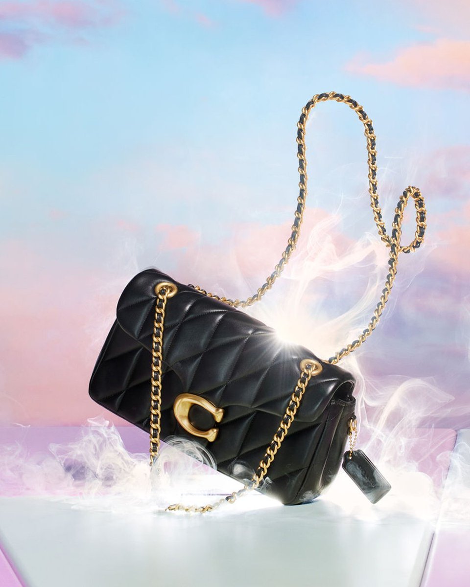 Tenha a coragem de mudar o jogo e explorar novas possibilidades.
Confira a nova coleção da Coach na loja do Piso 3 e escolha seu modelo preferido.
#flamboyantshopping #coach