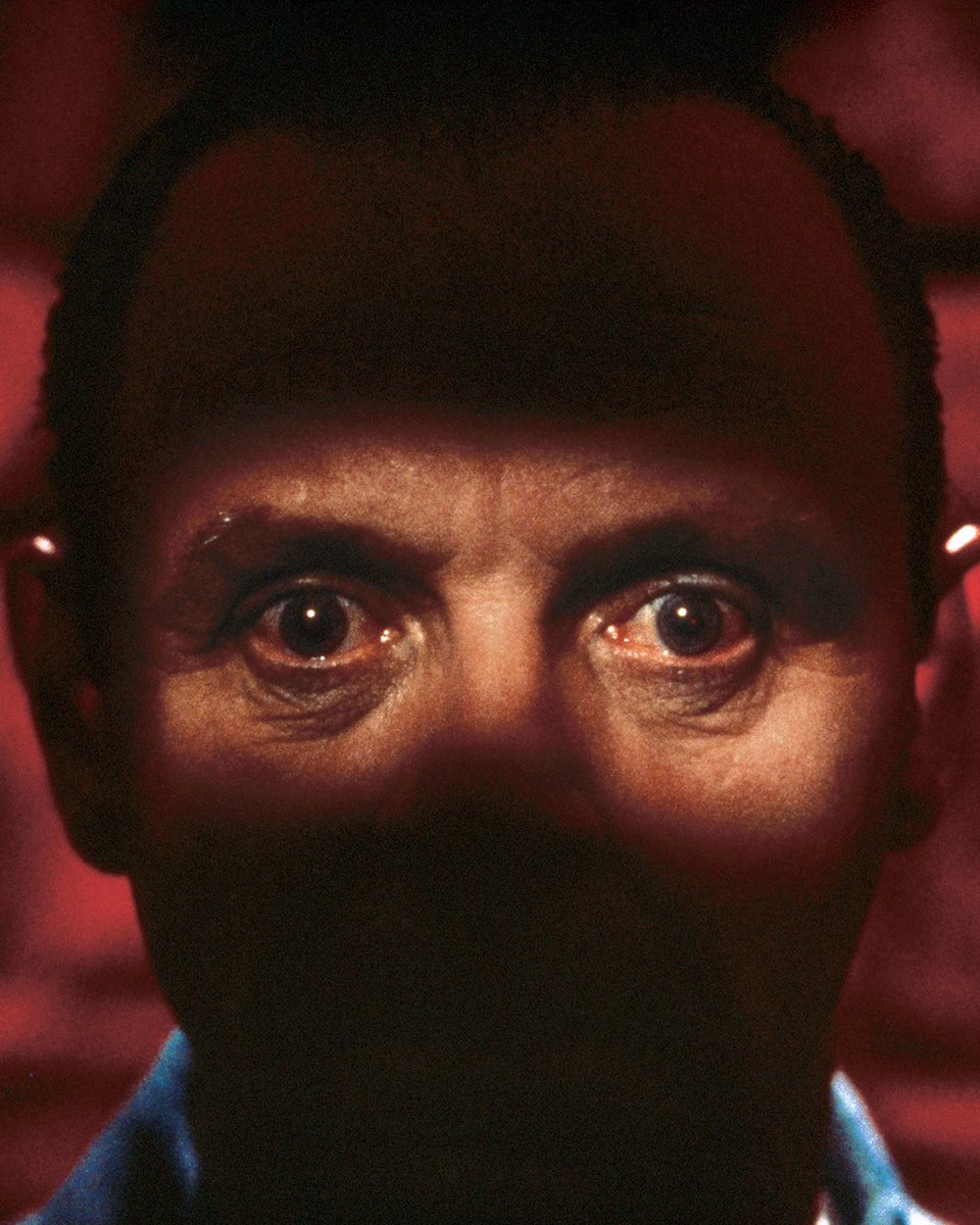 TASCHEN's tweet image. Embrace the #Halloween spirit with TASCHEN!
Explore our spine-chilling selection of #books that bring the strange and extraordinary to life.
Find our spooky TASCHEN titles on taschen.com/en/collection/….