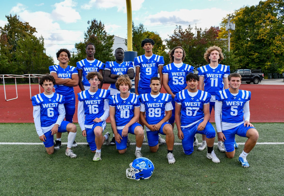 WestNHfootball's tweet photo. Excited to celebrate this Standard Setting group of Seniors tomorrow night! #SetTheStandard #BlueKnights #FridayKnightLights #ProtectTheCastle https://t.co/Sh98iYLnge