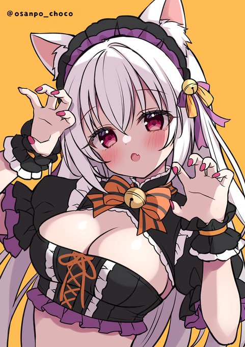 「お菓子くれなきゃいたずらしちゃうぞ💜🧡」
#Halloween 