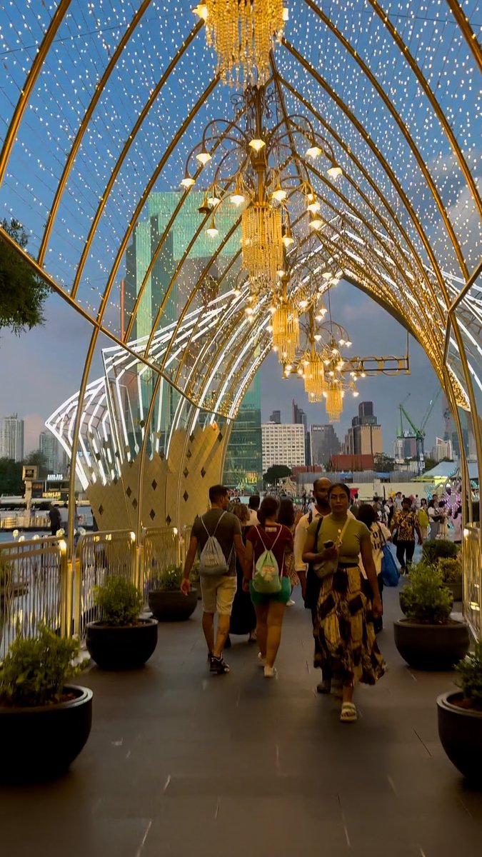 ✨ Embracing the magic of city lights and late-night strolls. #Nightlife #CityVibes #UrbanGlow