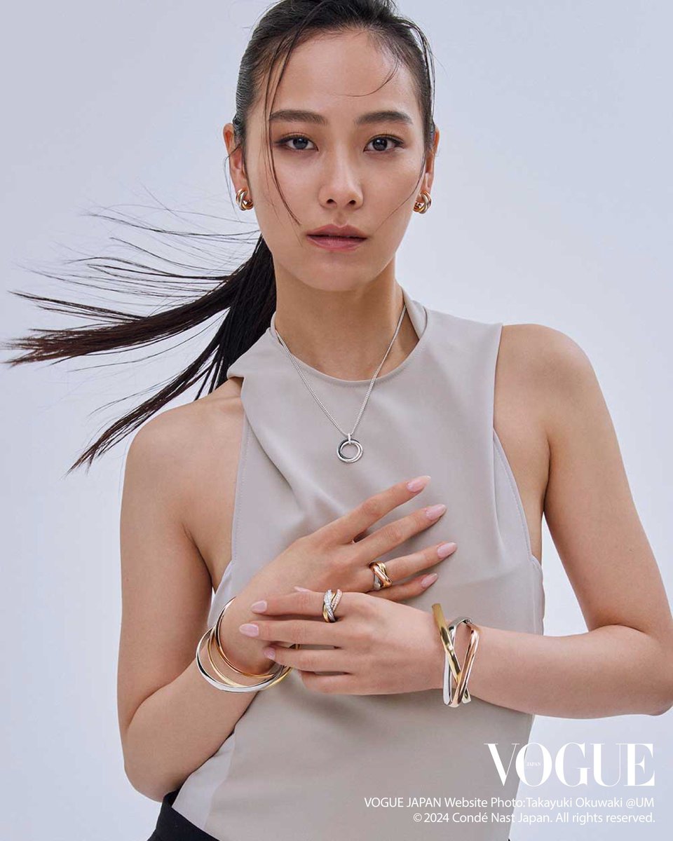 Miyudance_'s tweet photo. 🖤@voguejp @Cartier 🖤

100周年のアニバーサリーイヤーを迎えた「トリニティ」コレクションのモデルをさせていただきました！
トリニティの自由で革新的なクリエイションがつける人にパワーを与えるように、私もダンスを通して世界中の人に夢や希望を与えられる人でいたいです。
まだまだダンサーに対して良いイメージを持てない方も多い中、ストリートダンサーとしてこのような場に立たせていただける事は、とても意味のある事だと感じています。
貴重な機会を下さり本当にありがとうございました！

インタビューもこちらから是非✨
https://t.co/NIMN1B569E

#PR #VogueJapan #CartierTrinity #Trinity100Celebration
