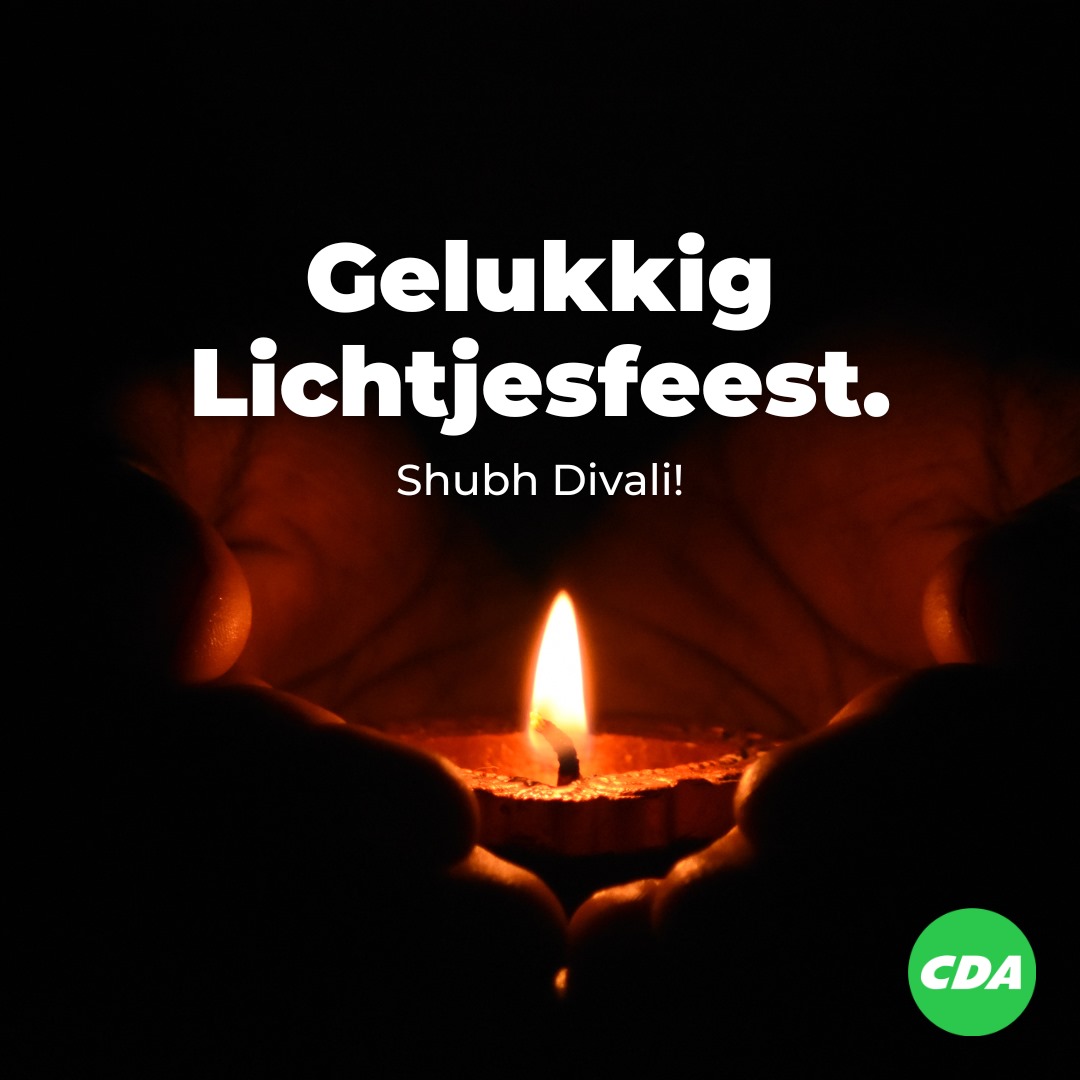 Vandaag viert de Hindoestaanse gemeenschap het lichtjesfeest #Divali, om het licht te verwelkomen in het leven. Steek jij ook een kaarsje aan? 🪔