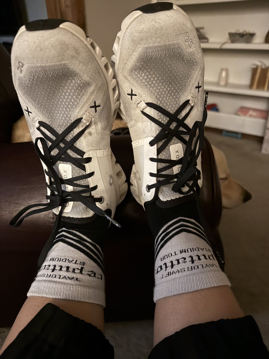 LosBryants's tweet photo. Wearing my Reputation tour socks with the hope that they bring me luck and can get tickets for Indy!! #ineedtaylorswifttix
#Swifties #TheErasTour #taylorswifttickets https://t.co/dTqjEeKDjW