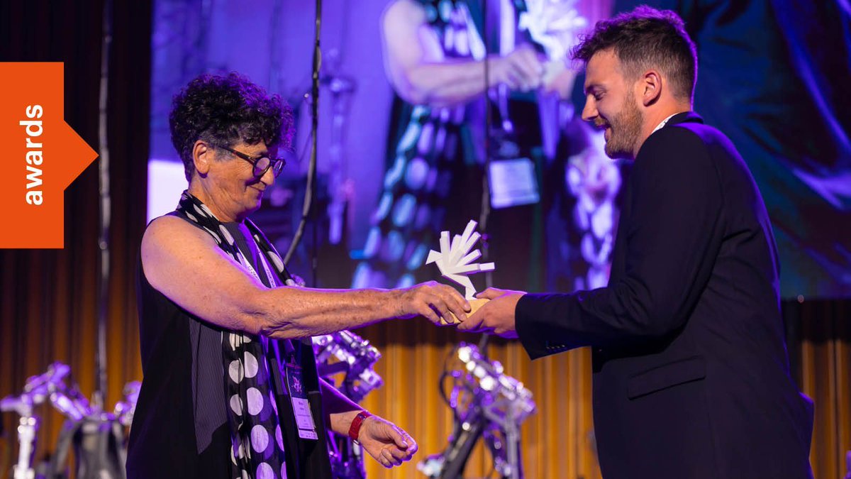 Submissions for the 2025 #EcsiteAwards are open! 🏆

The awards celebrate the people and organisations involved in science engagement in Europe, who demonstrate innovation, creativity and excellence. 

Find out more 👉 buff.ly/40huinM 

#Ecsite #scicomm