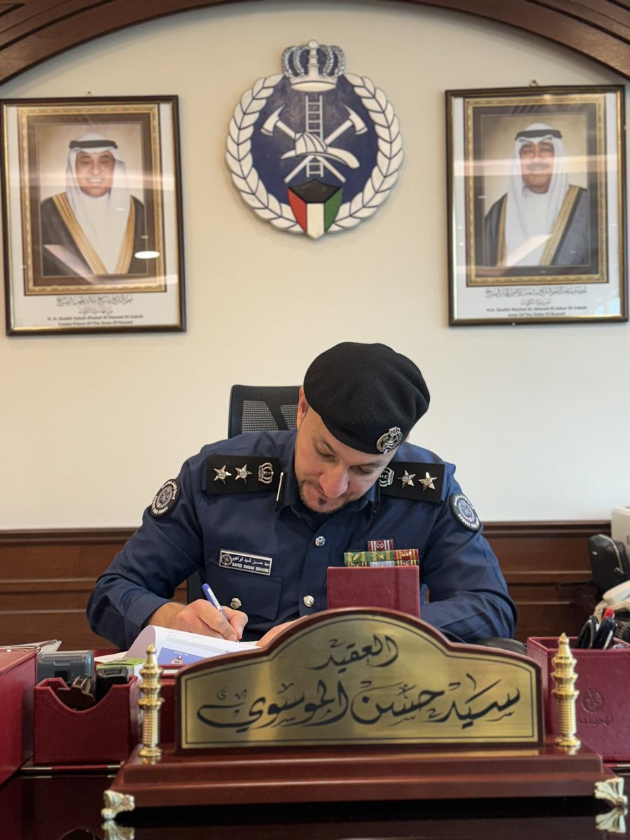 الى اللحظة الاخيرة يصدر التقرير الاخير ، مخلصاً لآخر لحظة من عمله خدمةً لوطنه وللمواطنين ، فعلاً اجد صعوبه لوصف تاريخ وعمل هذا الرجل الذي تعلمت منه الكثير لم يبخل علي بشيء ابداً فكنت ولازلت تلميذاً له ولن استغني عنه ولن انسى ما فعله ماحييت
كلمة شكراً لن توفيك حقك 
<a href="/fire112inv/">SAYYED H ALMOUSAWY</a>