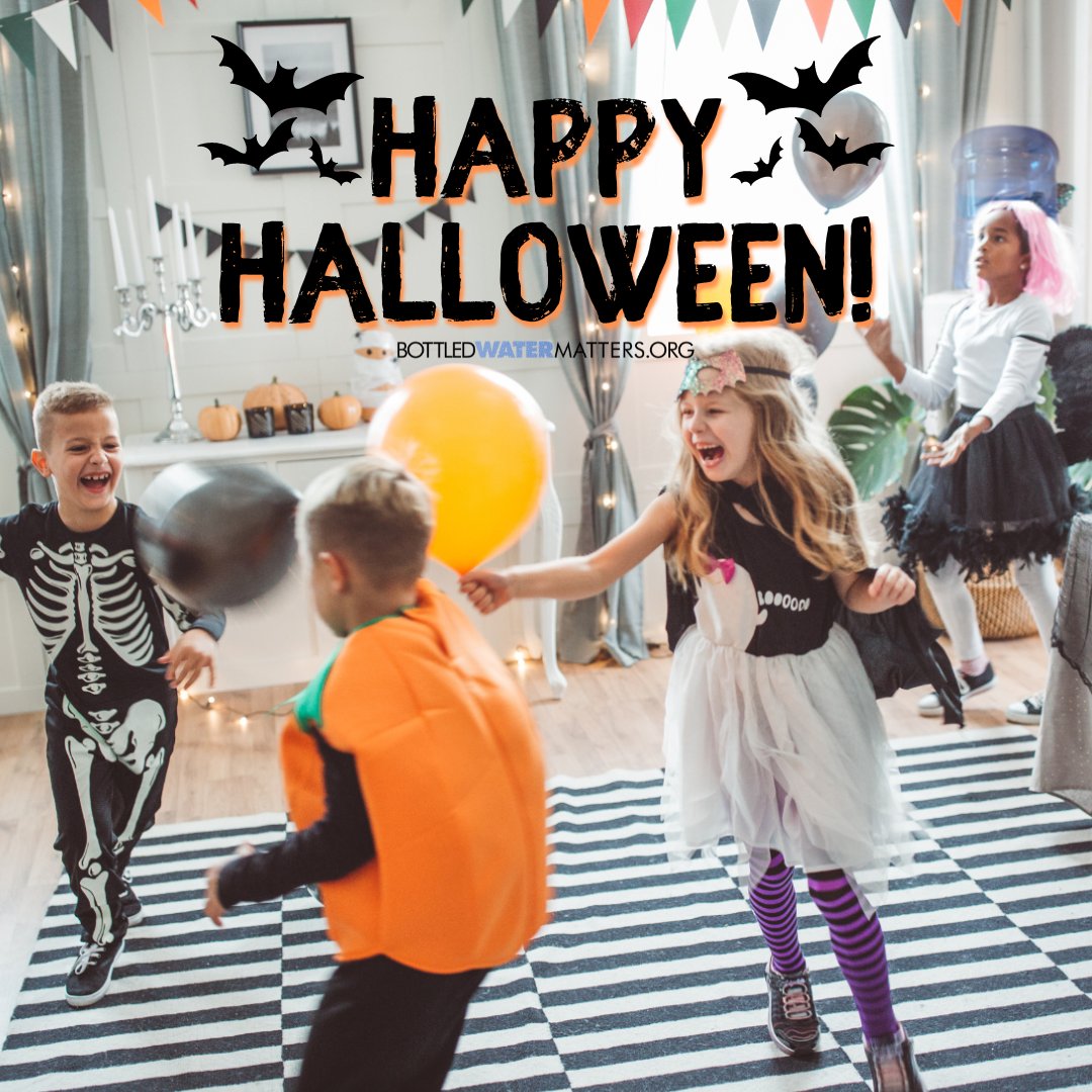 BottledH2OBabe's tweet photo. Just like ghosts, dehydration can creep up on you 👻 💧 Make sure you’re not tricked this Halloween—grab a bottle of water for a treat that's always hydrating, safe, and healthy, especially if you're out going door-to-door! 🎃 #HappyHalloween #StayHydrated #StaySafe https://t.co/91dBIoLZZ4