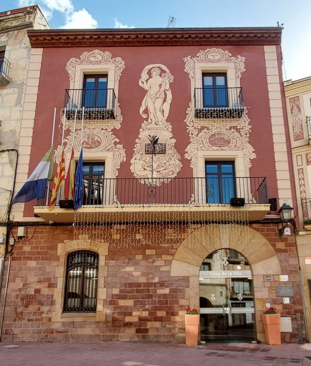xavifono's tweet photo. Des de l'Ajuntament de Martorell ens sumem als tres dies de dol oficial com a mostra de condol i solidaritat amb les víctimes i les persones desaparegudes a causa de les tempestes provocades per la Dana al País Valencià i Castella la Manxa. https://t.co/Z6XNEyHC8U