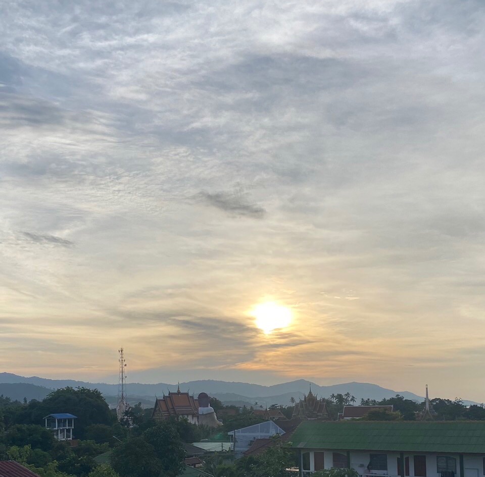 ……? #เกาะสมุย