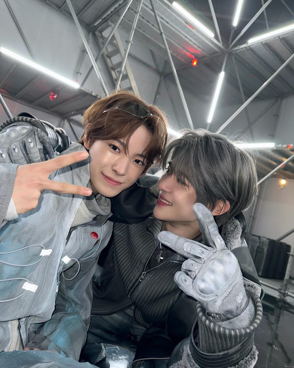 fukuibam's tweet photo. 나사 진짜 온다 https://t.co/7wg8habybq