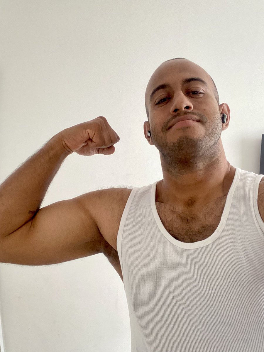 Carlos🪉 tweet media