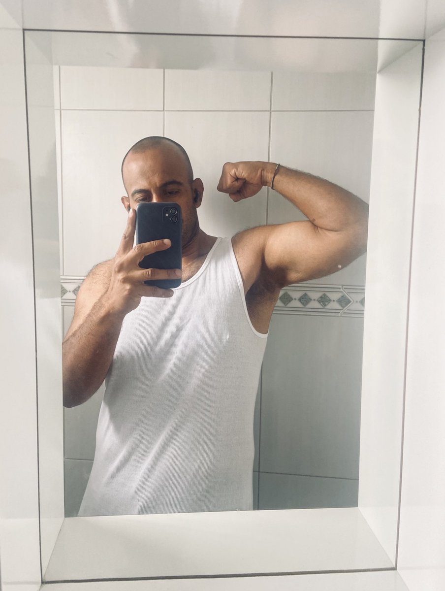 Carlos🪉 tweet media