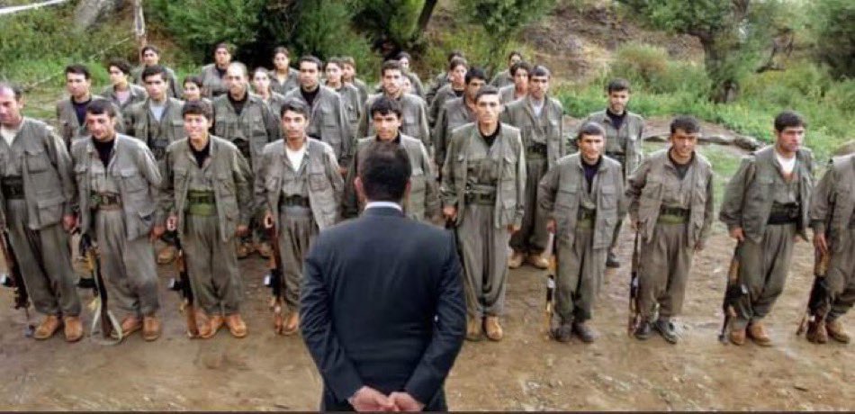 Senceeerr's tweet photo. Saat 16 da Çağlayan adliyesine bekliyorum.  Dağılabilirsiniz..

 Vay O.Ç ! https://t.co/d8VvowOG6H