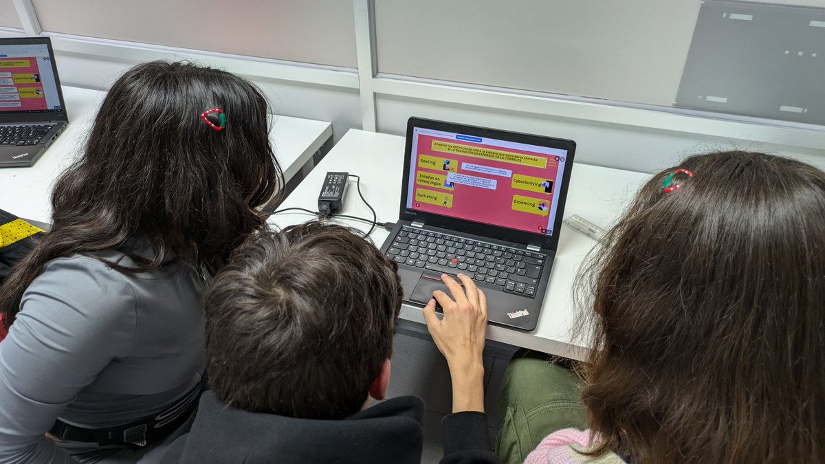 En esta actividad que realizamos en el centro YMCA Getafe, enseñamos a los chicos y chicas las verdades y mentiras en el mundo digital para que sepan navegar con seguridad y reconocer los posibles peligros a los que se pueden enfrentar <a href="/ymca_esp/">YMCA España</a>