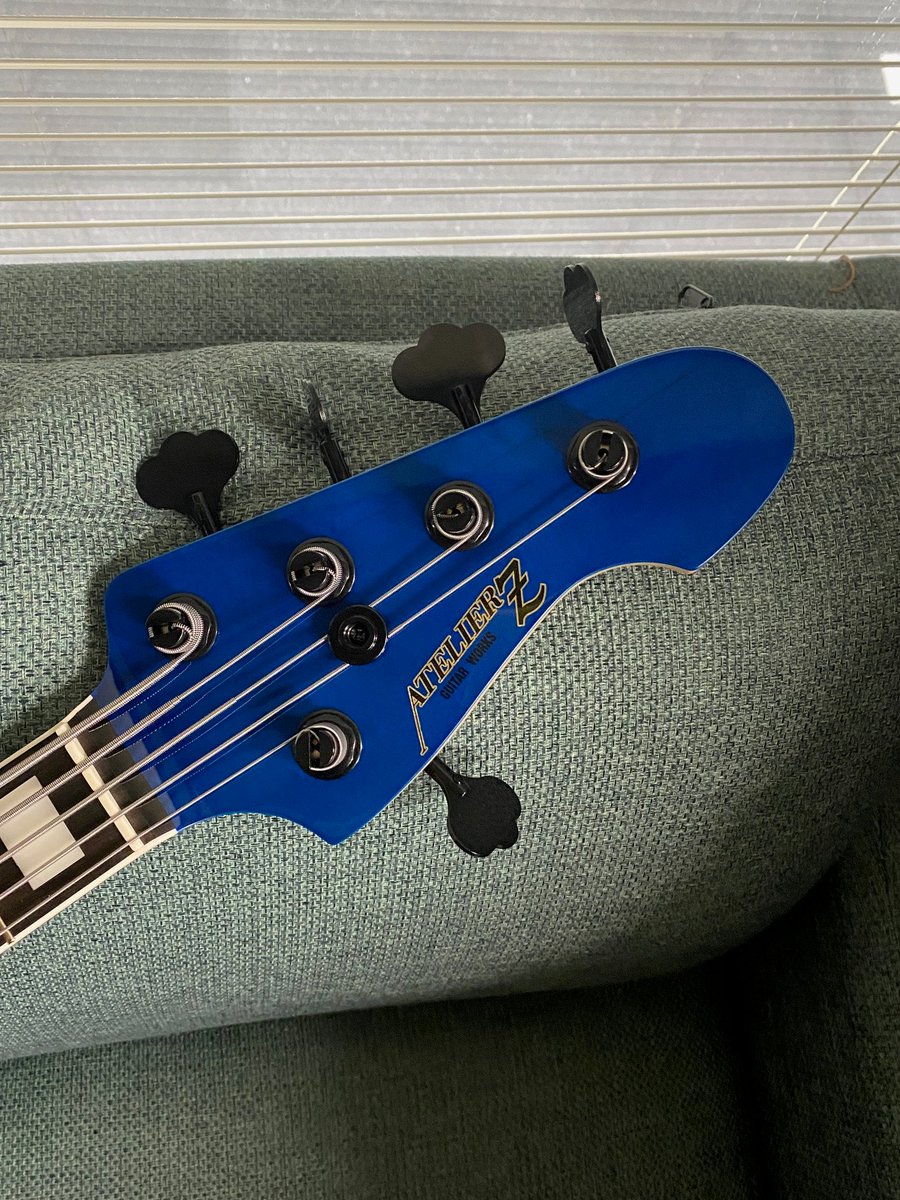 10月のカスタムオーダーの中から＞ 「M#265/17P CUSTOM 」 フレイム