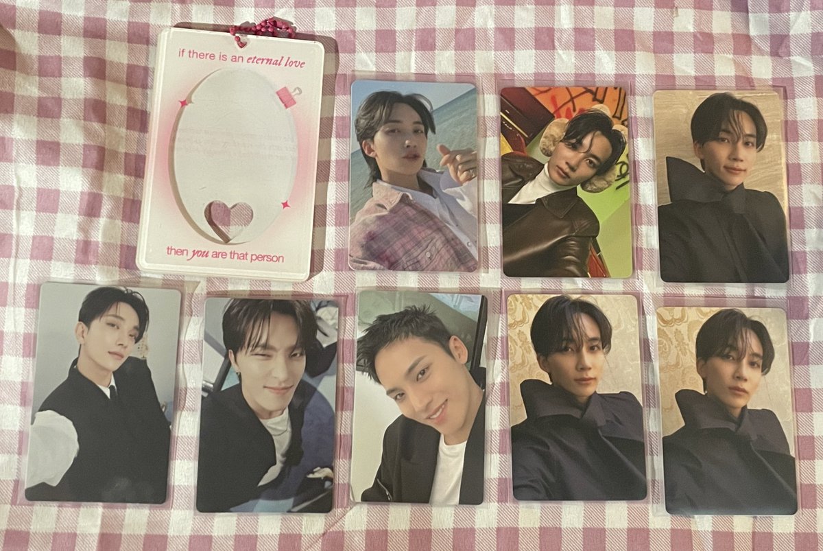 ywonzino's tweet photo. wts lfb ph 

- ₱3000 set 
- onhand 
- free sf &amp; pf !

t. seventeen jeonghan dagat noot noot fml yzy mingyu dino joshua svt irh right here weverse pob dicon wonhan meraki cahol pocahol https://t.co/XMlpEMjAFJ