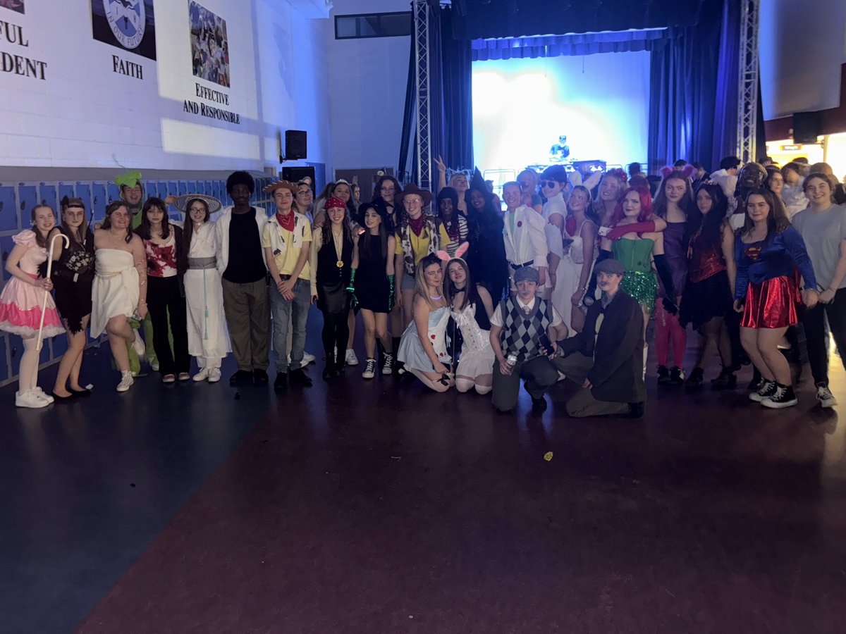 A great time was had by all at last nights Halloween Disco. Thanks especially to our S4 pupil Lewis Colquhoun for being the DJ 👏