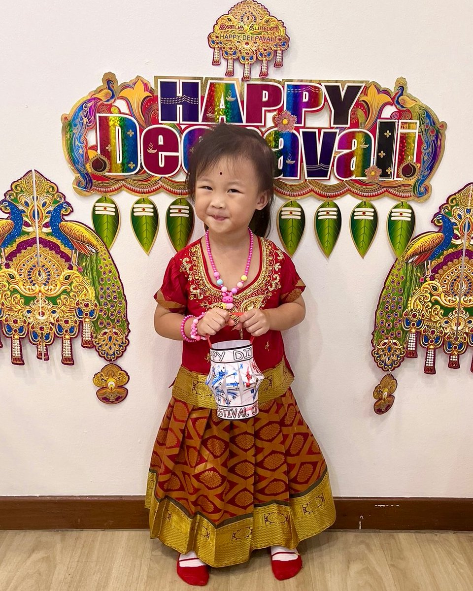 starshinemontes's tweet photo. Deepavali Celebrations at Starshine Montessori✨Happy Deepavali to all! May this festival bring light, joy, and prosperity to your homes.🪔 #Deepavali #FestivalofLights #StarshineMontessori #celebratingtogether https://t.co/Zp3gXBuqIX