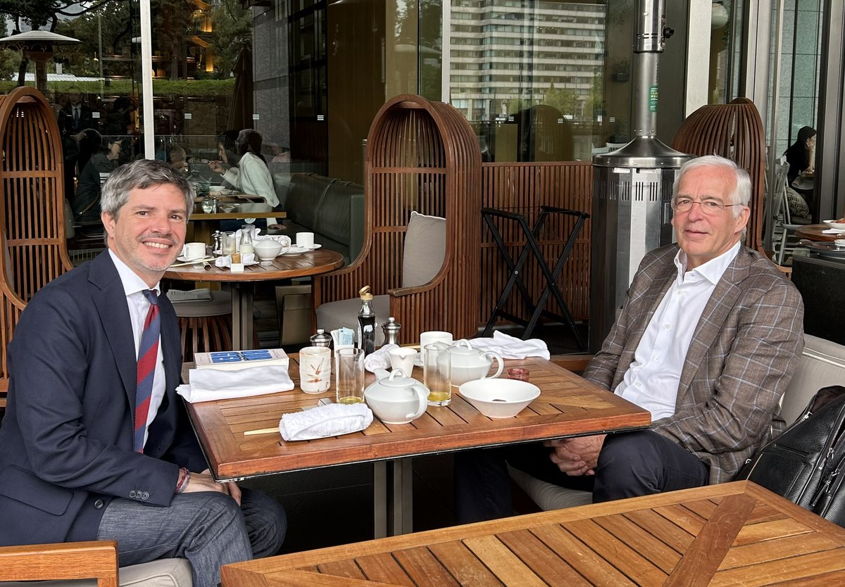 Christian Leysen 🎷 (@christianleysen) on Twitter photo There is no one Asia. Briefing with Belgian Ambassador to Japan <a href="/AntoineEvrard3/">Antoine Evrard</a>. Always happy to get update from our Diplomats <a href="/BelgiumMFA/">🇧🇪 Belgium MFA</a> abroad on latest geo-political developments. There is no one Asia. Briefing with Belgian Ambassador to Japan <a href="/AntoineEvrard3/">Antoine Evrard</a>. Always happy to get update from our Diplomats <a href="/BelgiumMFA/">🇧🇪 Belgium MFA</a> abroad on latest geo-political developments.