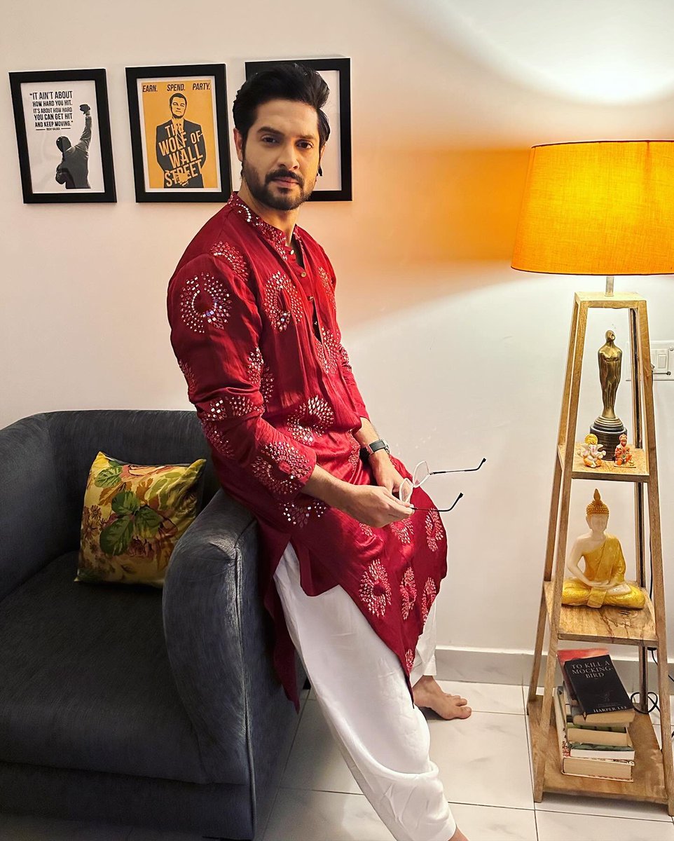 VikramChatterje's tweet photo. কালী পুজো এবং দীপাবলির অনেক শুভেচ্ছা ও ভালোবাসা। ভালো থাকবেন সবাই, ভালো রাখবেন সমস্ত মানুষ, পশু, পাখি, গাছ এবং অনান্য প্রাণীদের। ❤️🙏🏻

Happy Diwali everyone, may Maa Kali bless everyone with a happy and safe life ahead. ❤️🙏🏻 https://t.co/RxucFuxP0M