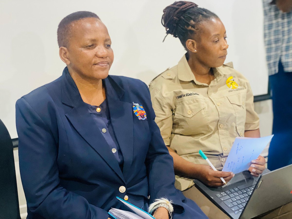 zccinzim's tweet photo. “Women in communities do not know how taxation works, not even knowing the tax policies because most women in communities constitute the highest percentage of the country’s informal sector” - Councillor S Moyo. https://t.co/zAdkGOeakH