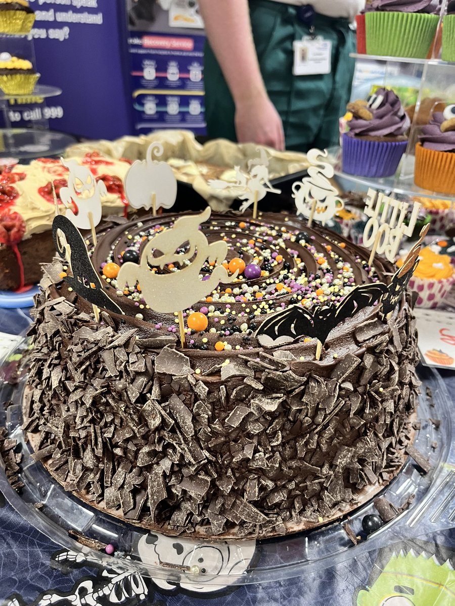 AcuteStrokeUnit@BHNFT (@acutecva) on Twitter photo 🎃Halloween Bake Sale🎃
Come grab some sweet treats on the landing of ward 19/20🧁🍰
#world stroke day#halloween#ASU
<a href="/CBU1_BHNFT/">CBU1_BHNFT</a> <a href="/CBU3_BHNFT/">CBU3_BHNFT</a> <a href="/barnshospital/">Barnsley Hospital</a> <a href="/BHNFTCharity/">Barnsley Hospital Charity</a> 🎃Halloween Bake Sale🎃
Come grab some sweet treats on the landing of ward 19/20🧁🍰
#world stroke day#halloween#ASU
<a href="/CBU1_BHNFT/">CBU1_BHNFT</a> <a href="/CBU3_BHNFT/">CBU3_BHNFT</a> <a href="/barnshospital/">Barnsley Hospital</a> <a href="/BHNFTCharity/">Barnsley Hospital Charity</a>
