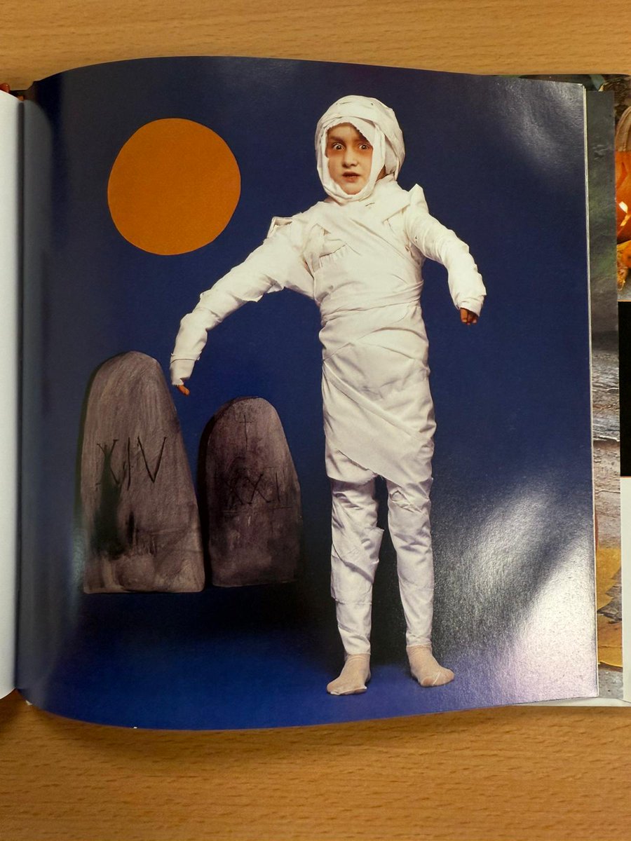 AnybookLtd's tweet photo. Happy Halloween! 🎃
We have been looking through some of our Halloween themed books and thought we would share some photos of our favourite pages.... enjoy! 👻🐈‍⬛ https://t.co/bbcr0TsKqw