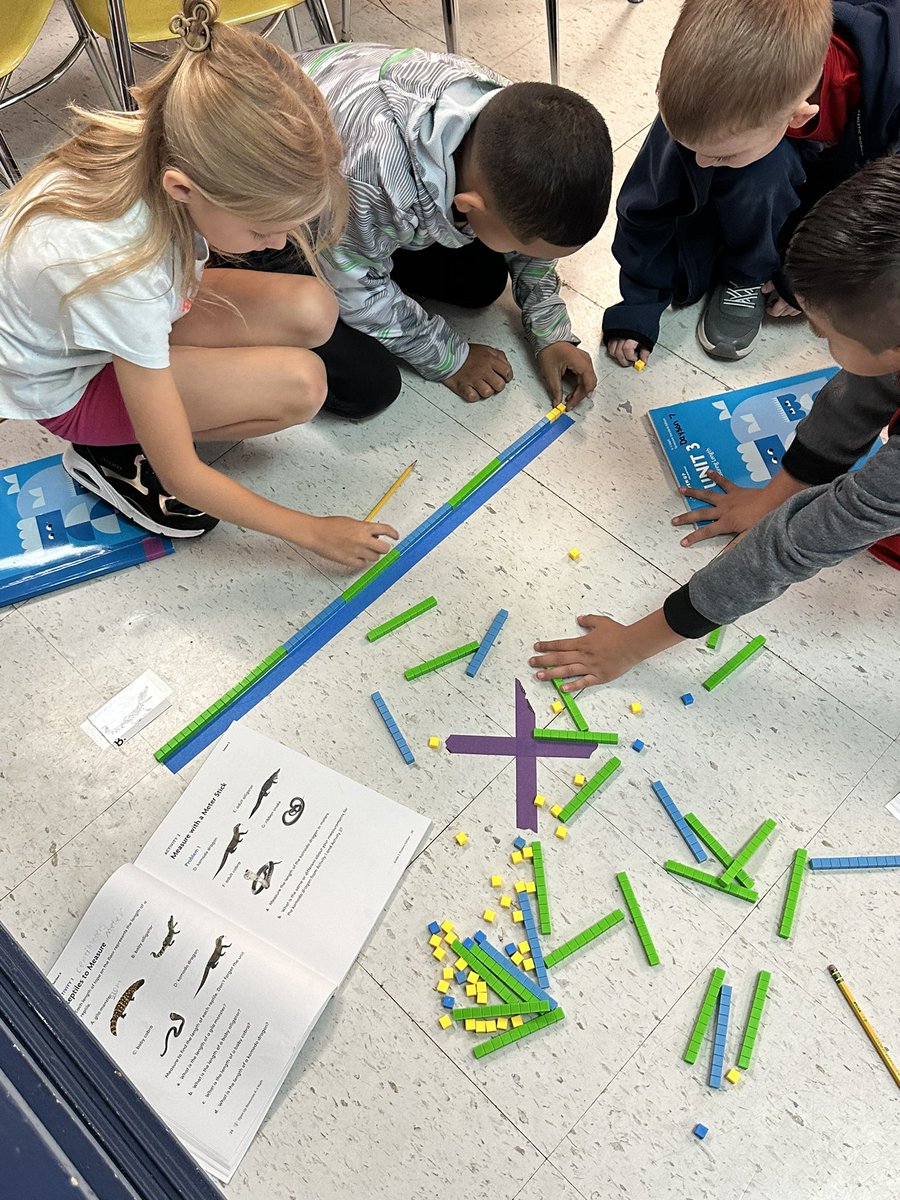 Investigation, teamwork, collaboration, accountable talk, perseverance, and celebrations were all evident during this lesson on measuring to the nearest cm. A fun learning experience with real world applications. ❤️
<a href="/WBESbears/">Willow Brook Elementary School</a> 
<a href="/ORSchools/">Oak Ridge Schools</a> 
@JamiGarner77 
<a href="/openupresources/">Open Up Resources</a>