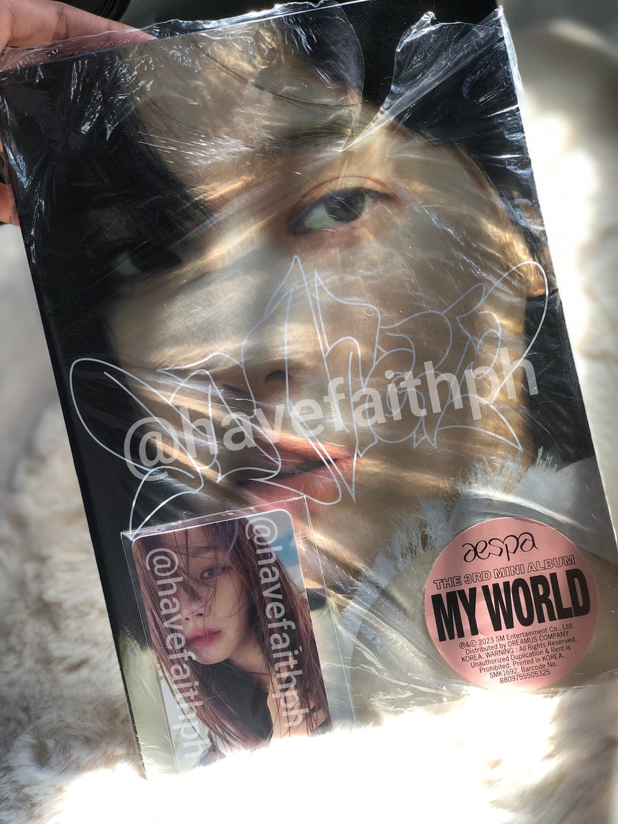 HaveFaithPH's tweet photo. Clearance sale 🎉
AESPA MY WORLD ALBUM + MEMBER
#aespa

₱450 / album pc + album  

Mine / DM to avail https://t.co/M1OkcsV4zs