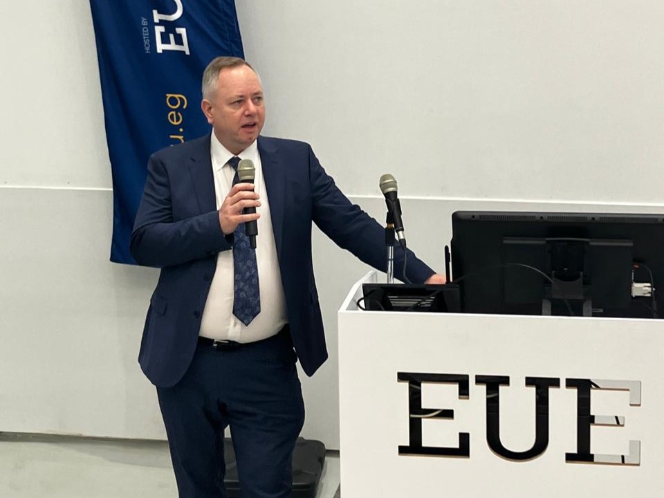 Uni of East London tweet media