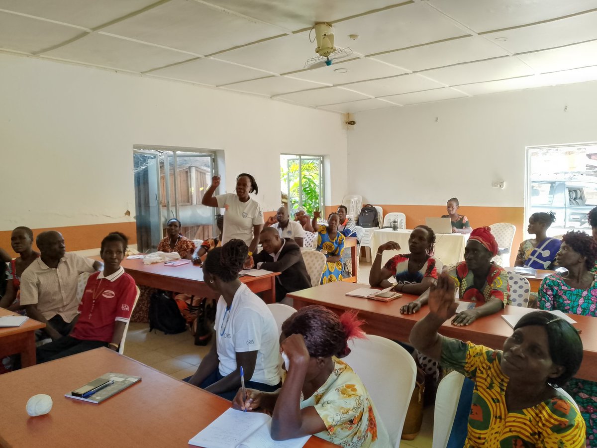 GWEDGUga's tweet photo. Training  VSLA groups &amp; women leaders on understanding land rights: Customary Land- rights &amp; interest in the land are regulated by rules &amp; customs of the community &amp; land is owned forever. People acquire land according to the customs of the community. 
@CivFund_ @PamelaAngwech https://t.co/Sb2f3m6YF4