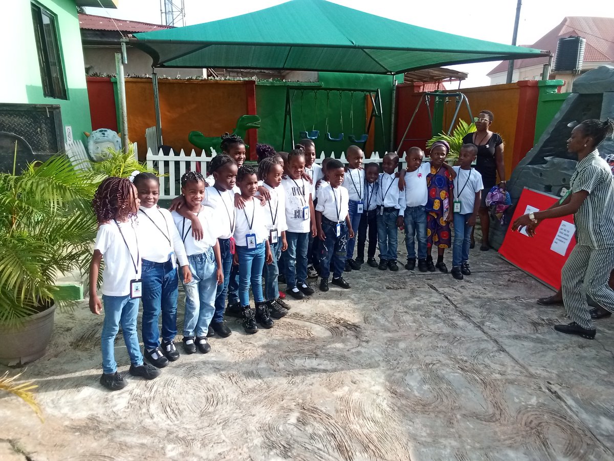 AkingbasoteAyo1's tweet photo. Kudos to Emerald Springs School Akure Year Two as they did Justice to the topic " SAY NO TO CHILD ABUSE " https://t.co/vjRdzanBZV