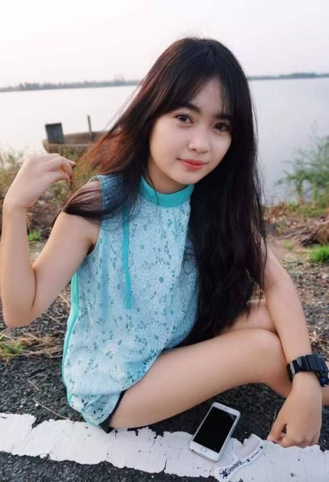 xiaohui199710's tweet photo. 😊 https://t.co/LVLurhr6fF