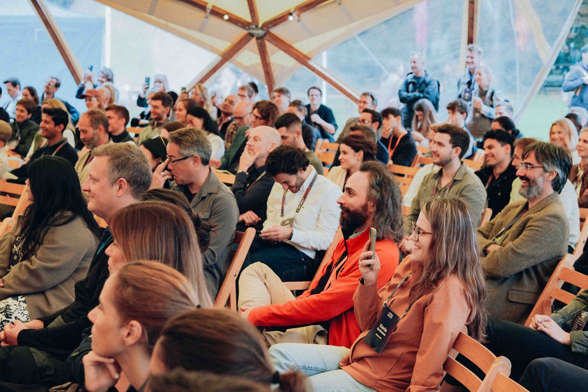 satgana_'s tweet photo. 🌍 As climate challenges rise, #ClimateAction events like🔥THE HEAT by @iRowan &amp; VOYAGERS drive real solutions. Satgana's Anil Maguru joined leaders sparking impactful change. Huge thanks, David &amp; team! 👏 https://t.co/wlltmrlnuT