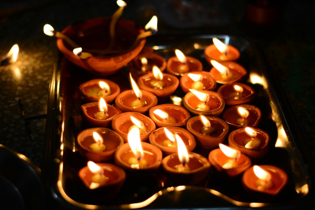 Happy Diwali to all those celebrating. May the festival of light bring laughter, happiness and love to you and your family!