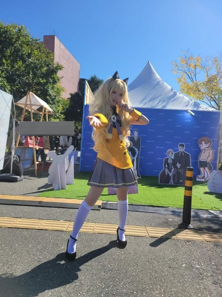 Yeoul_Kim_Cos's tweet photo. JISEF
보컬로이드 - 시유

"  내게 몸을 맡겨봐!  "
#JISEF #VOCALOID #cosplay https://t.co/gnXJzAB4cC