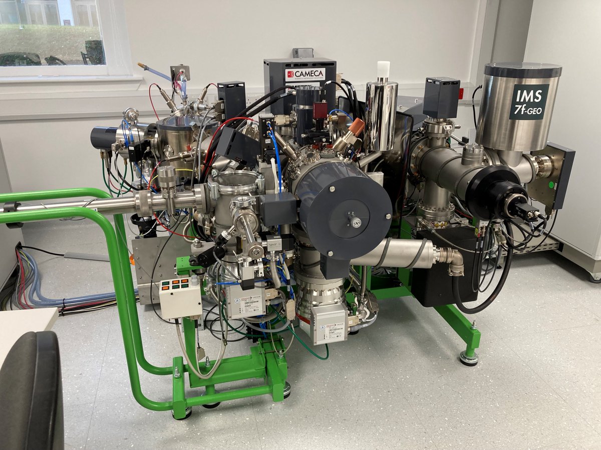 Gearing up for the lab reopening. This week it is the 7f-Geo turn to be switched back on 🙂Soon we will be welcoming our users again