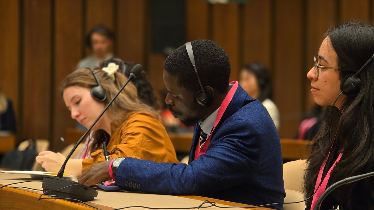 We’re honored to have <a href="/UN_Valovaya/">Tatiana Valovaya, Director-General of UN Geneva</a> , Director General of <a href="/UNGeneva/">United Nations Geneva</a> , open #RotaractUNDays: "Young people, push us, the international organizations. You push your national governments and really make us be more proactive when we are making decisions.”