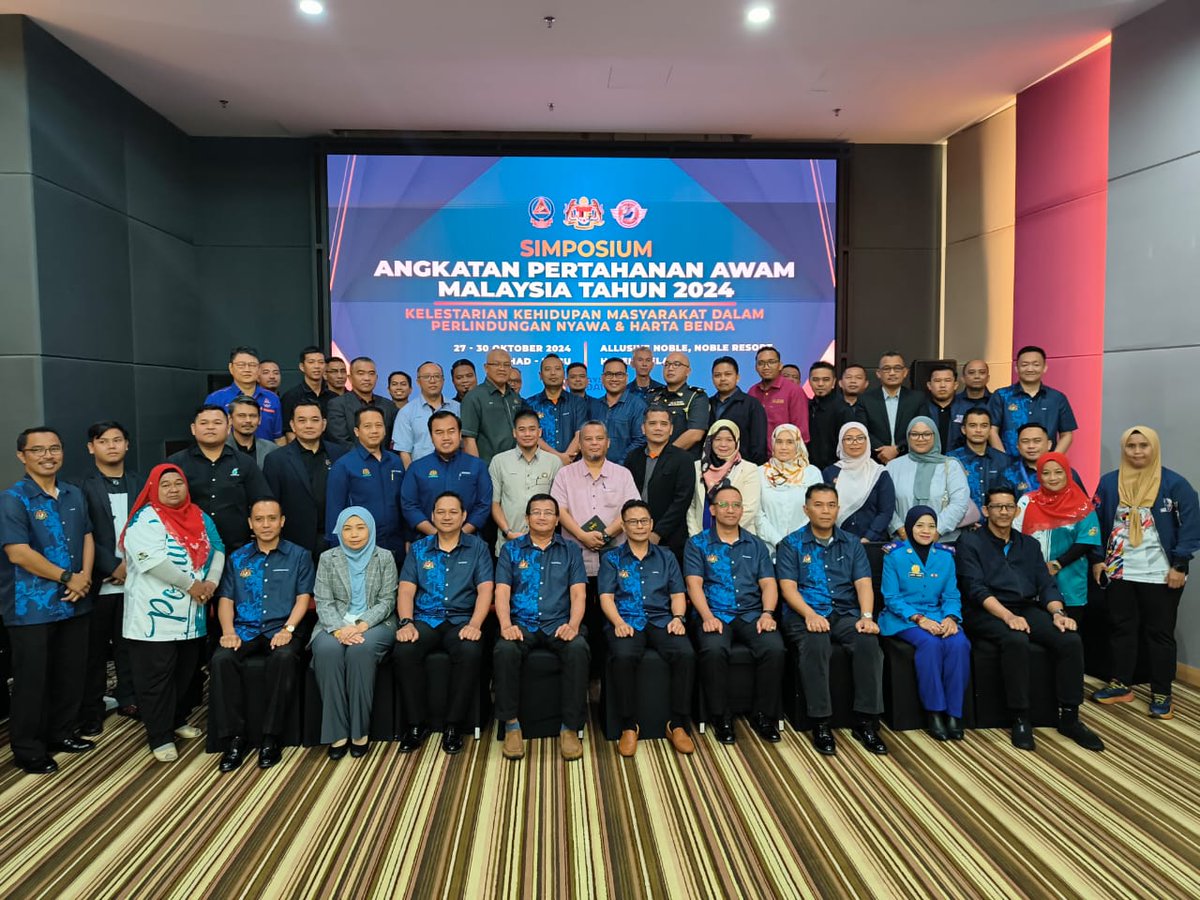 LPP_MALAYSIA's tweet photo. 𝐒𝐈𝐌𝐏𝐎𝐒𝐈𝐔𝐌 𝐀𝐍𝐆𝐊𝐀𝐓𝐀𝐍 𝐏𝐄𝐑𝐓𝐀𝐇𝐀𝐍𝐀𝐍 𝐀𝐖𝐀𝐌 𝐌𝐀𝐋𝐀𝐘𝐒𝐈𝐀 (𝐀𝐏𝐌) 𝐓𝐀𝐇𝐔𝐍 𝟐𝟎𝟐𝟒

Program Simposium Angkatan Pertahanan Awam Malaysia Tahun 2024 anjuran APM Ibu Pejabat telah berlangsung pada 29 hingga 30 Oktober 2024.

https://t.co/1maaHhgFJU https://t.co/J6t5P78zpn