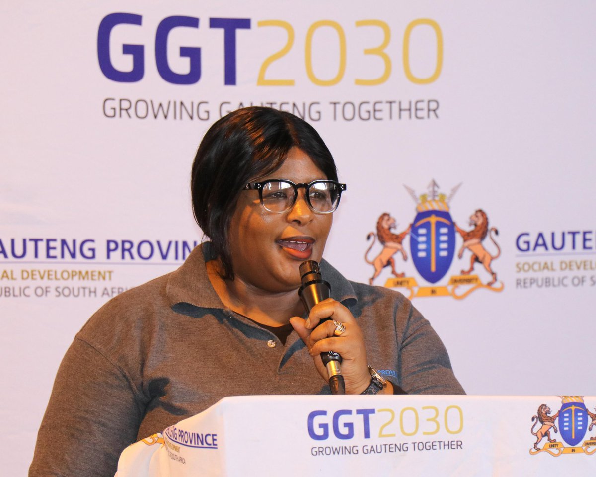 gpgSocDev's tweet image. [𝐔𝐧𝐝𝐞𝐫𝐰𝐚𝐲]

📌 @gpgSocDev Sustainable 
Livelihoods, Eastern Corridor is today hosting a #CommunityDialogue at #KwaThema Kwa-Thema Skills School @City_Ekurhuleni 

#SocialDevelopmentMonth #GrowingGautengTogether