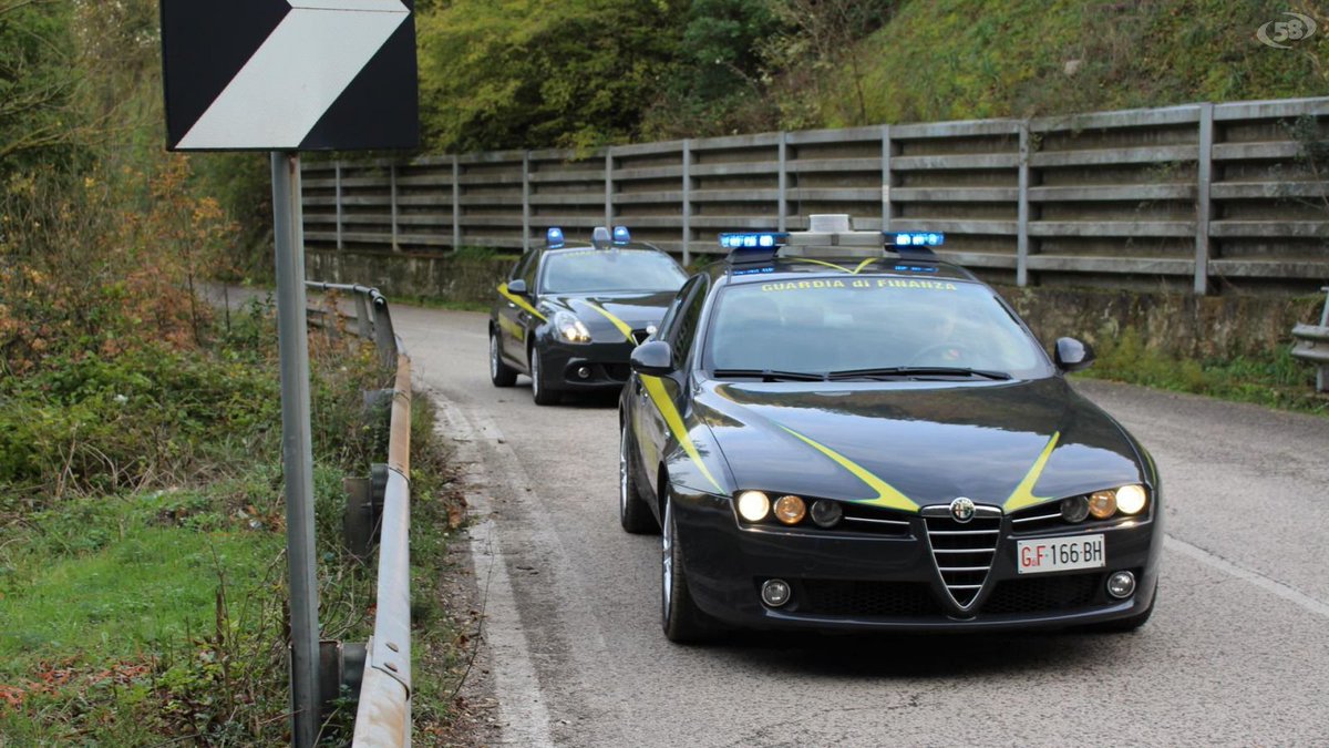 Sannio - Blitz della Finanza, sequestro preventivo per oltre 2milioni e mezzo di euro dlvr.it/TFw0hM  - Canale58.com