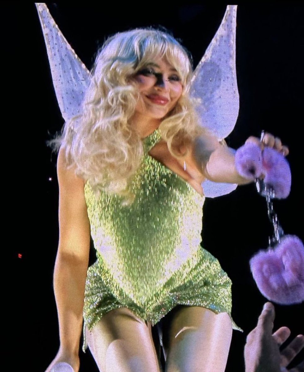 taylor & sabrina ✮ (@taybrinafiles) on Twitter photo 